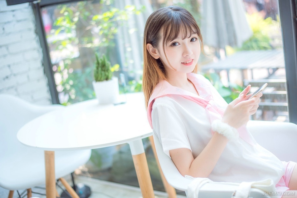 你可以打我脸，也可以叫我滚远点，但也别忘了大哥从良前的阴险。